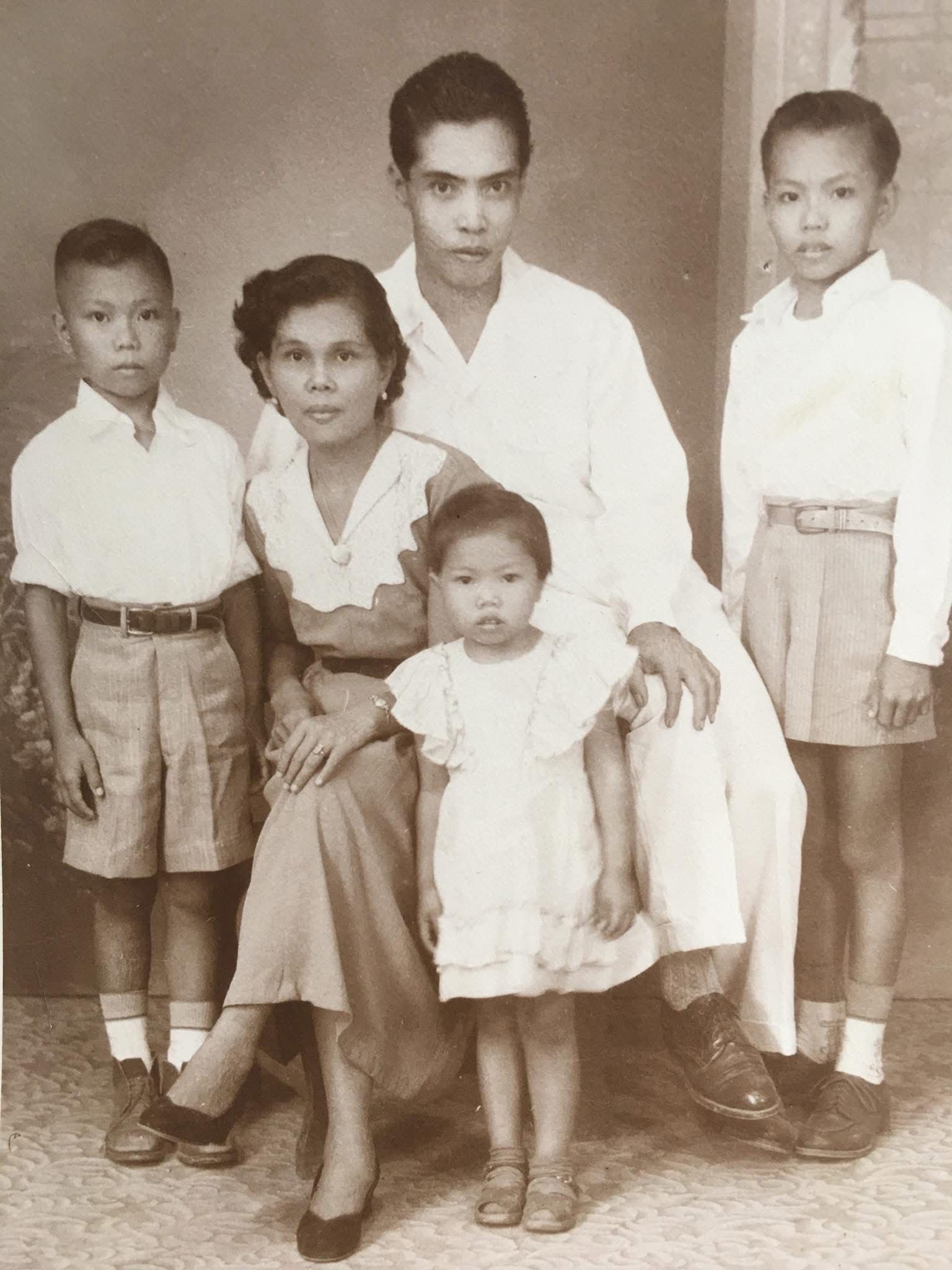 Lola with her family